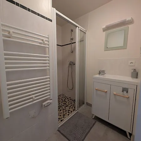 Vauban Escape-appart équipé Proche Plages Cité De La Et Ferry