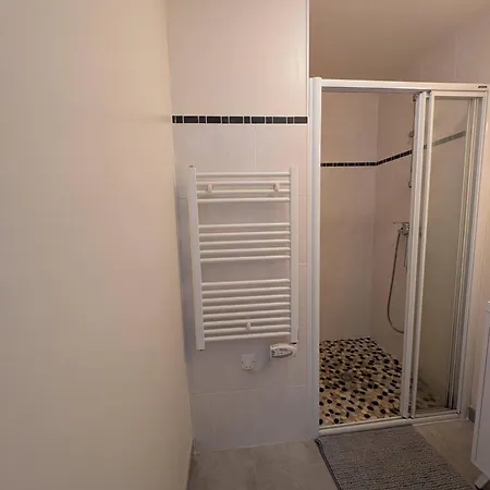 Vauban Escape-appart équipé Proche Plages Cité De La Et Ferry Apartamento